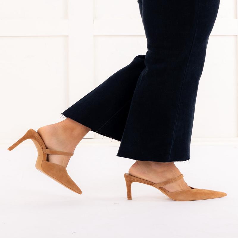 Kanika Suede Heel - Pecan | Dolce Vita - FINAL SALE