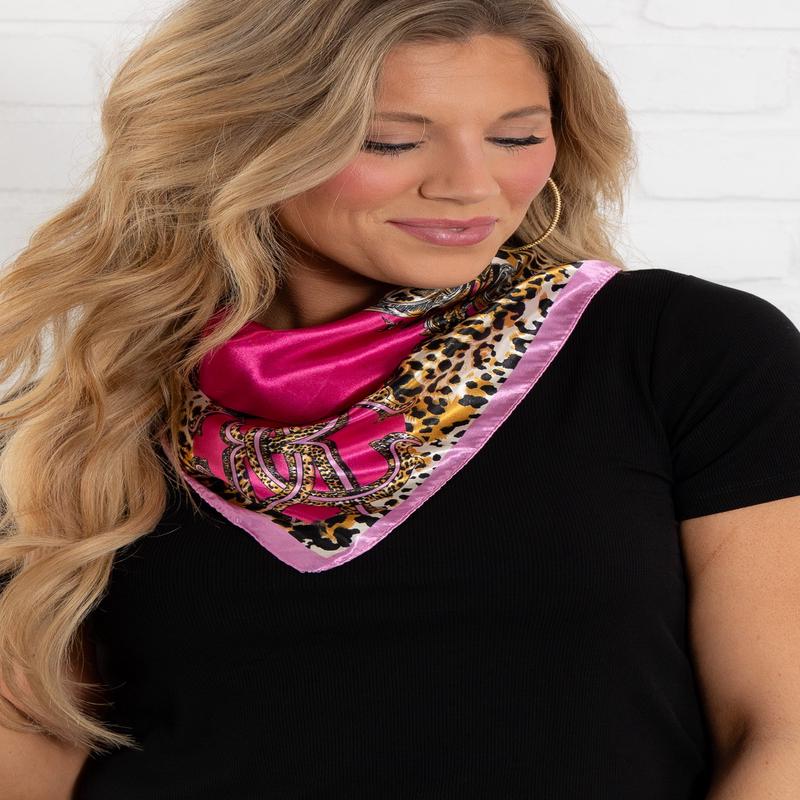 Linked To You Fuchsia Scarf