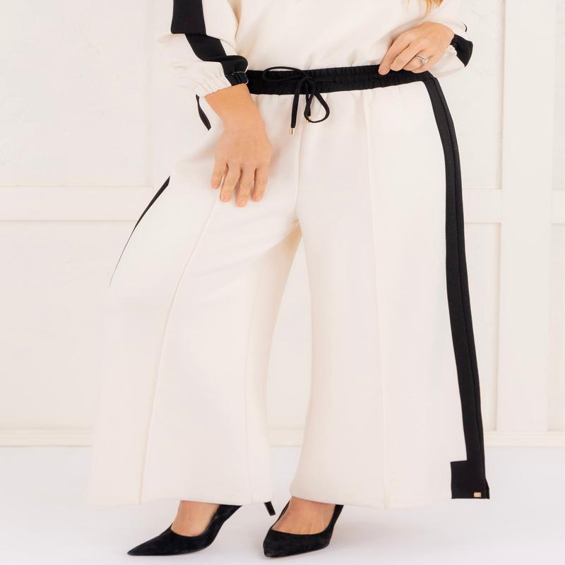 Emily McCarthy Teddy Black Sand Cropped Pant *Final Sale*