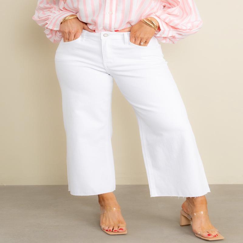 Vervet Straight Leg White Jean - FINAL SALE