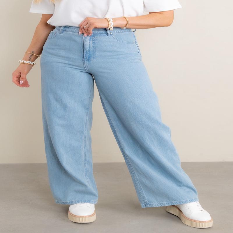 Z Supply Mia Wide Leg Light Vintage Indigo Jean *Final Sale*