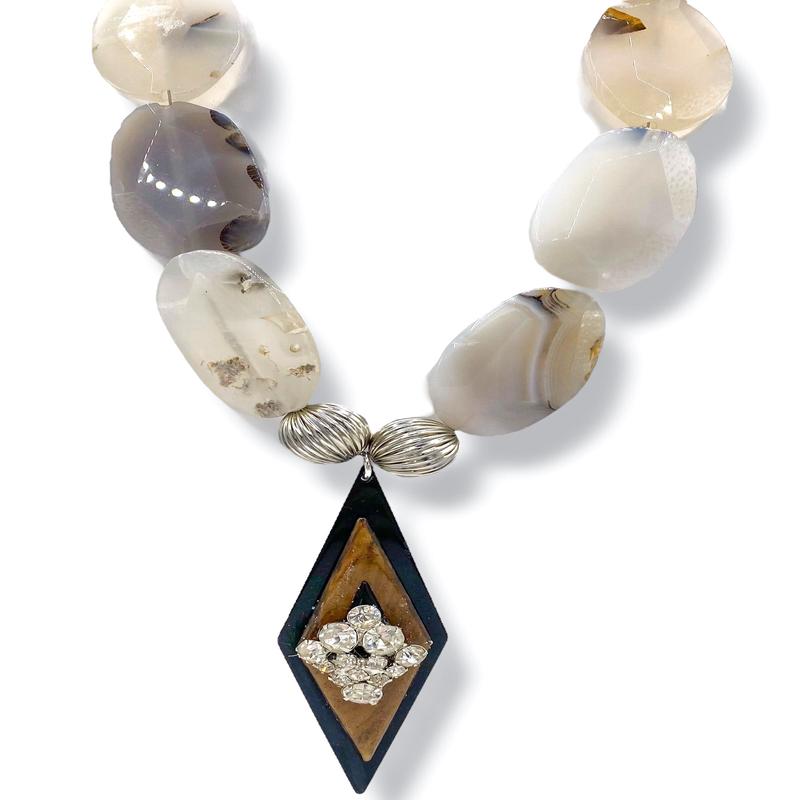 Made In The Deep South 1940s Lucite Brooch 1950s Earring 1960s Agate Necklace