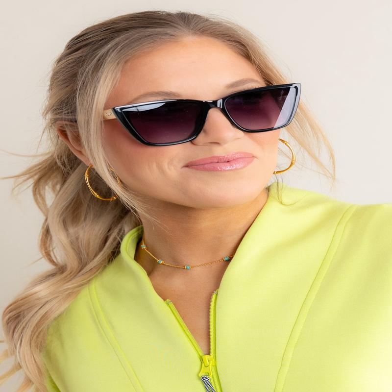 QUAY Call The Shots Remixed Black/Smoke Sunglasses