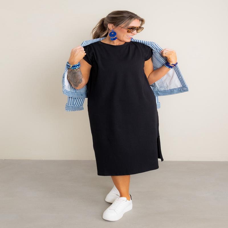 Keep Going Short Sleeve Black Midi Dress *Final Sale*