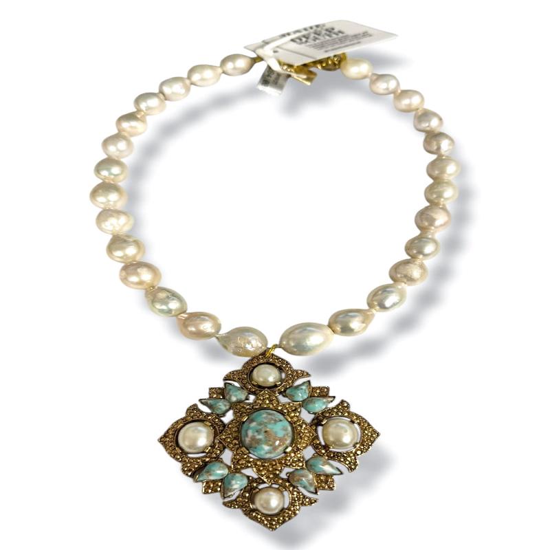 Made In The Deep South 1960s Brooch Baroque Pearl Necklace