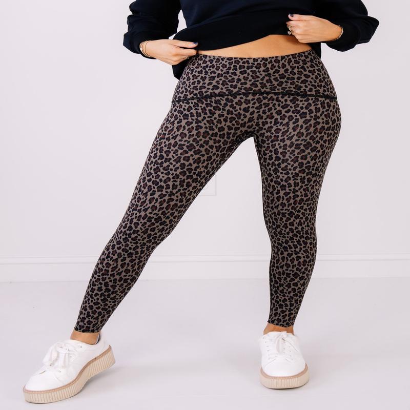 Spanx Booty Boost Fierce Feline Printed 7/8 Legging