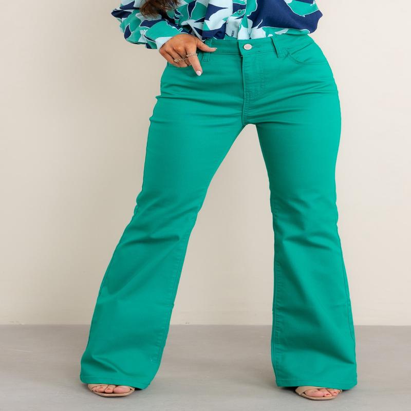 Raleigh High Rise Bootcut Kelly Green Pant - FINAL SALE
