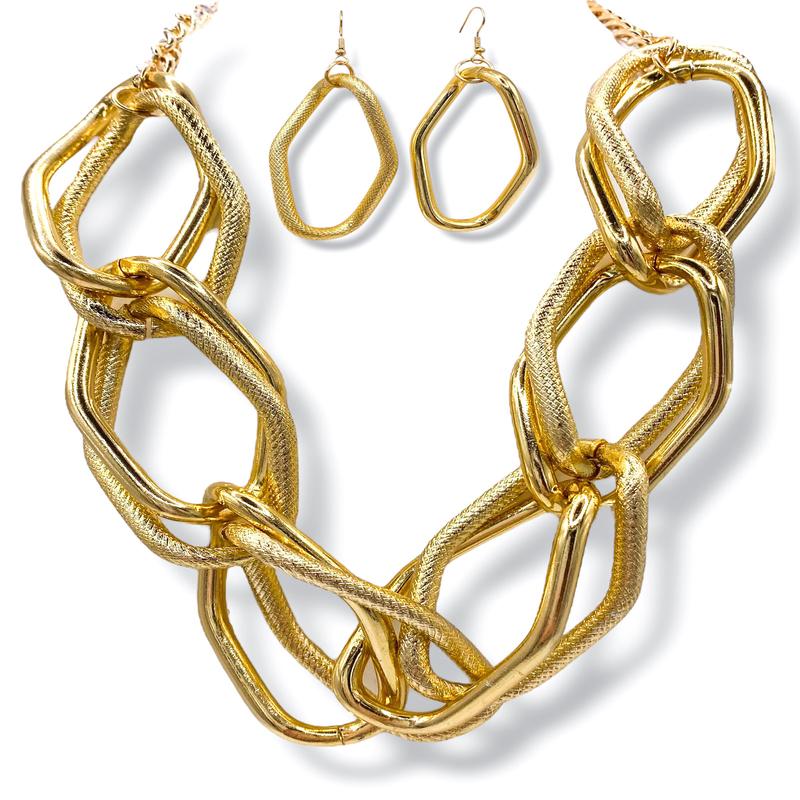 Fully Linked Chain Necklace