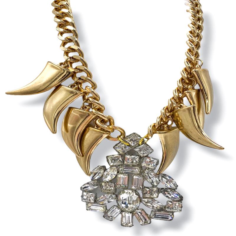 Made In The Deep South 1930s Brooch Necklace