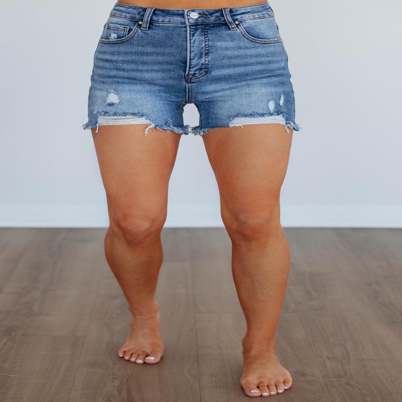Maddie Risen Shorts - Medium Wash