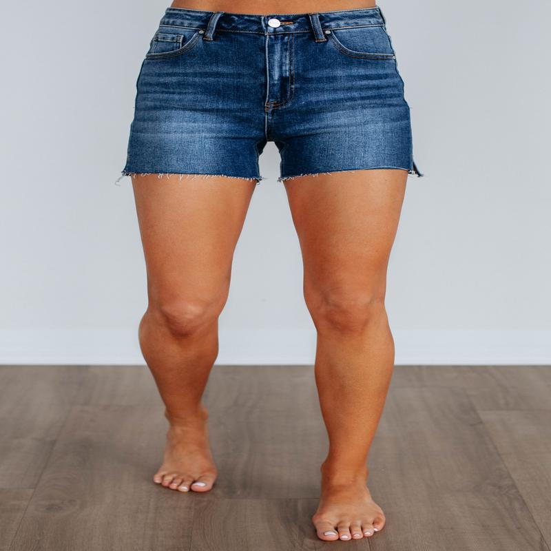 Tinley Risen Shorts - Dark Wash