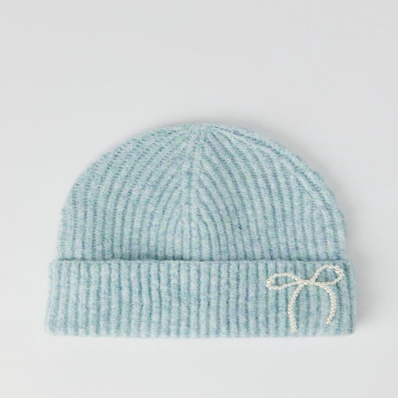 Pearl Bow Beanie