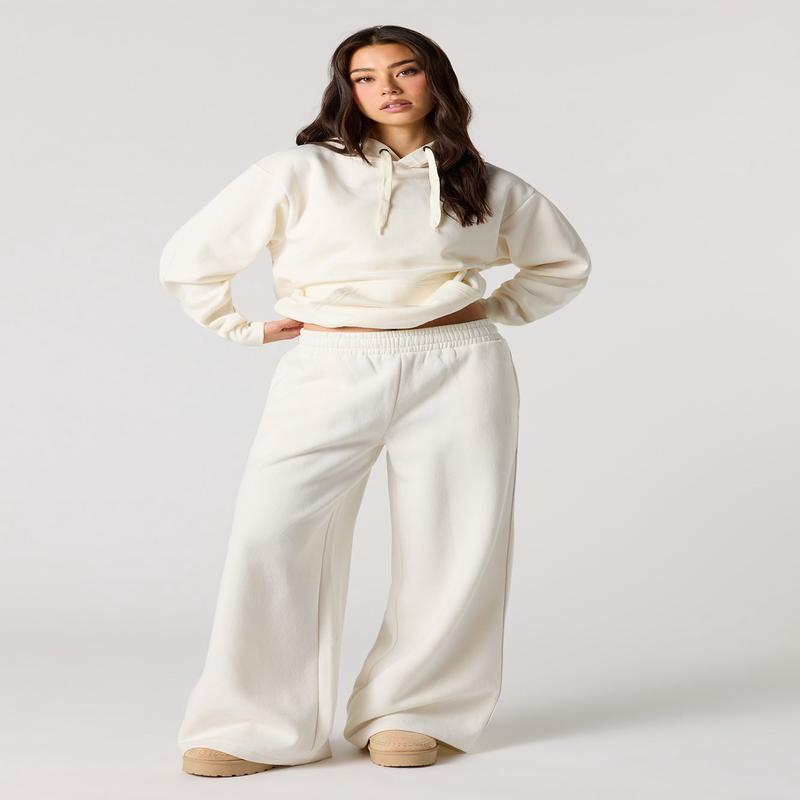 Ultra Wide Leg Fleece Sweatpant