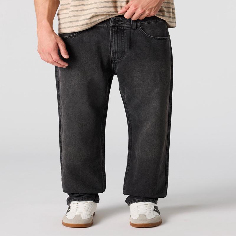 Straight Washed Black Jean