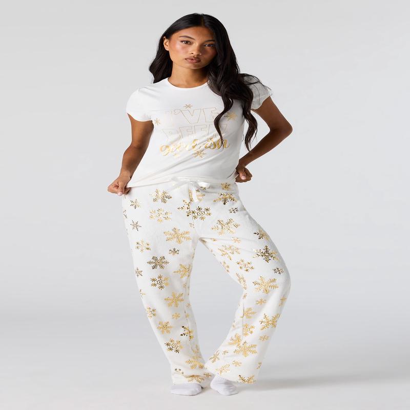 Christmas Graphic T-Shirt & Plush Pant Pajama Set