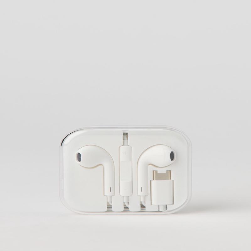 USB-C Wired Earbuds