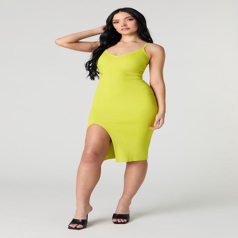 Robe midi en tricot ctel avec encolure en V et fente