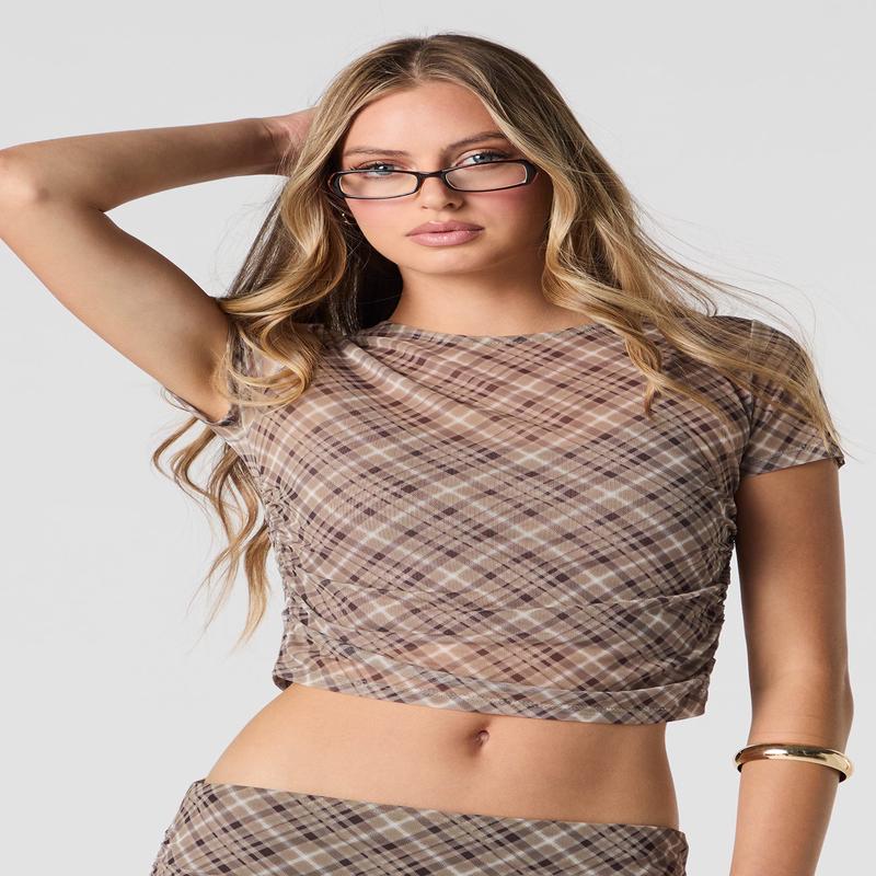 T-shirt court ruch en filet