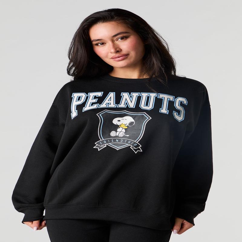 Peanuts Snoopy Graphic Fleece Sweatshirt