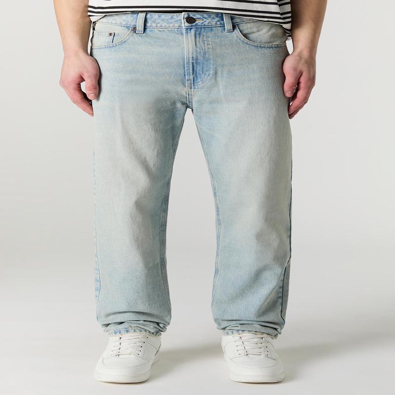 Light Straight Jean