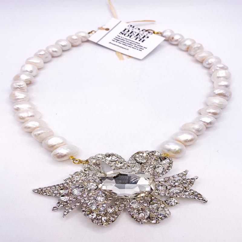 1980s Bow Brooch Cotton Ball Pearl Necklace | Made In The Deep South