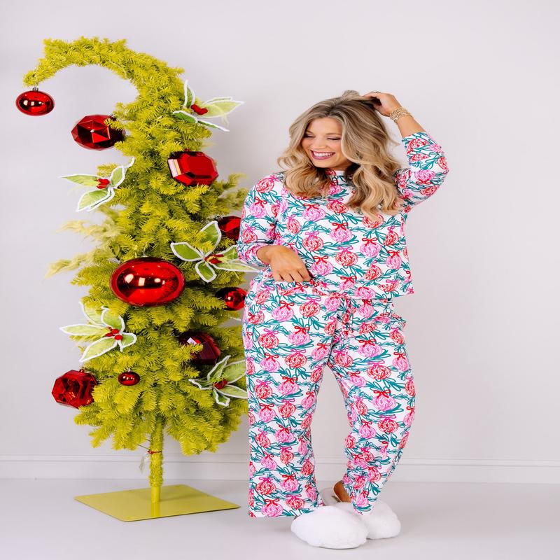 Mary Square Annie Sleigh All Day Pajama Set