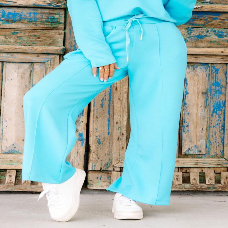 TWT Lux Collection Blue Wide Leg Pant