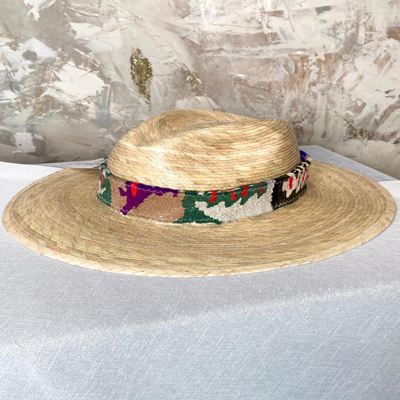 Straw Hat w/Band - 76 - SALE