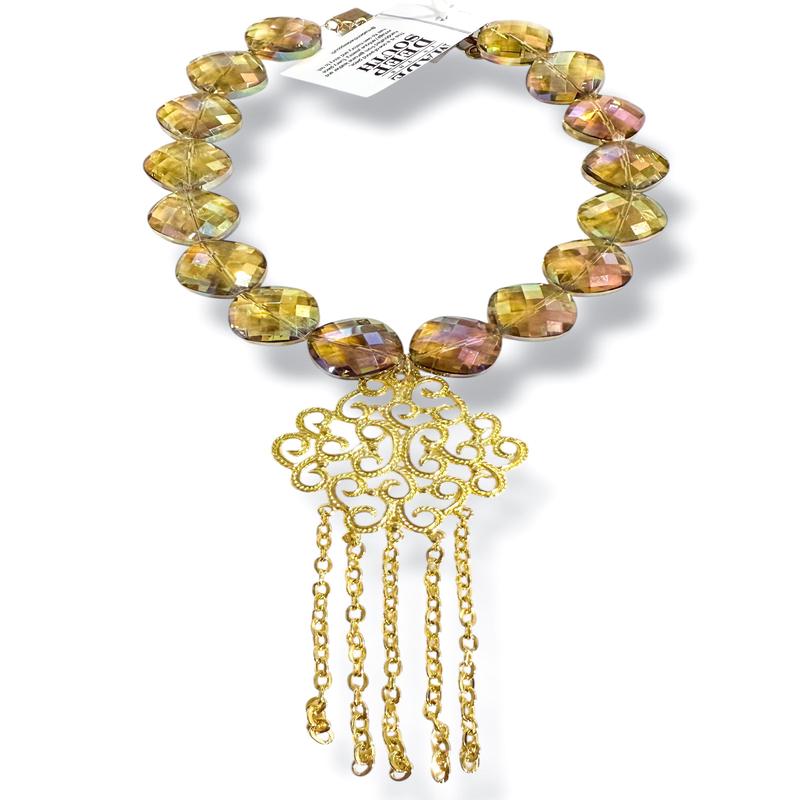 Made in the Deep South 1960s Pendant 1960s Bead Necklace