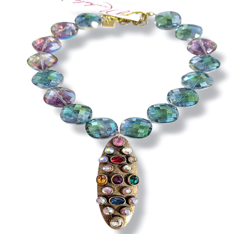 Made in the Deep South 1980s Pendant 1960s Bead Necklace