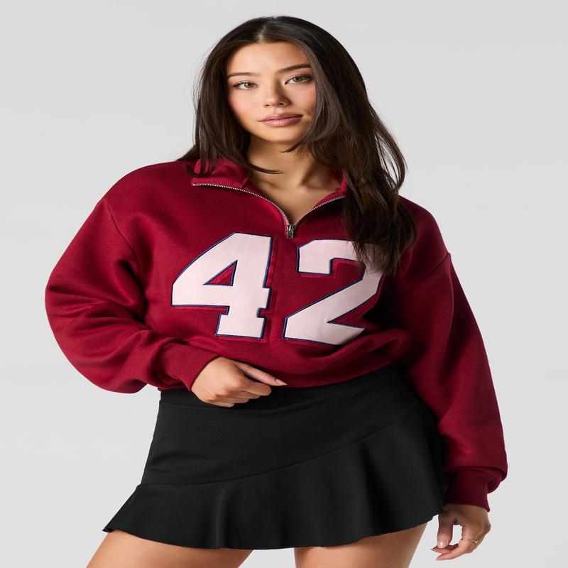 Embroidered Quarter Zip Fleece Sweatshirt