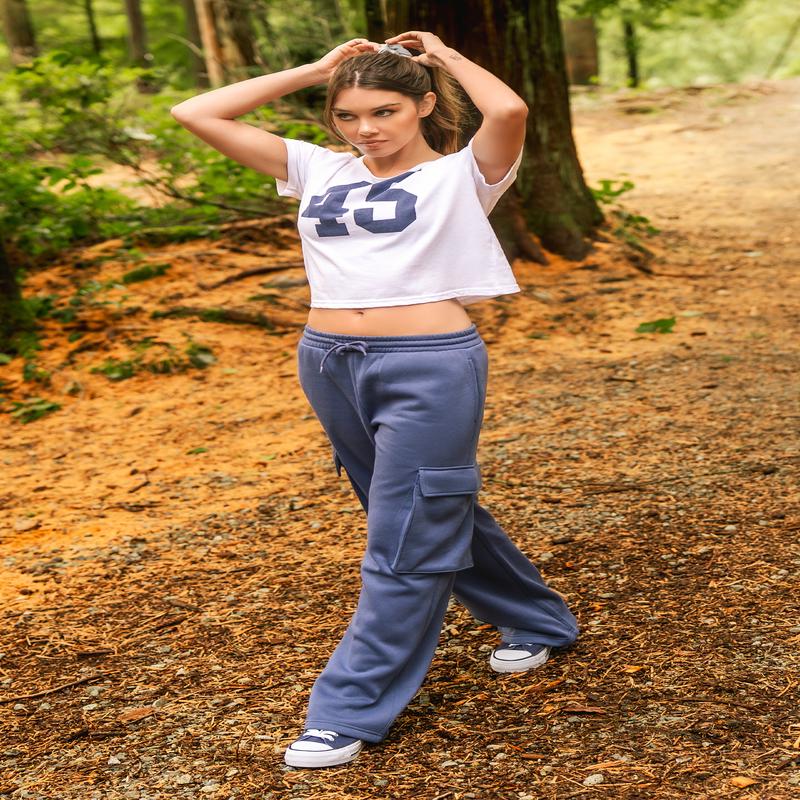 Pantalon cargo en molleton uni et jambe large