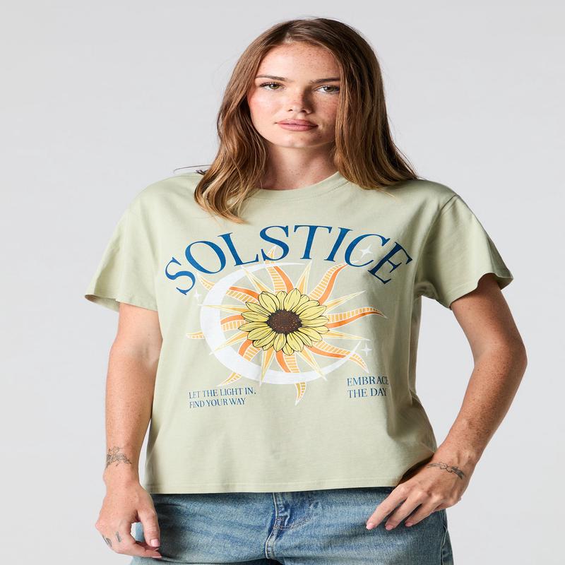 Solistice Graphic Boyfriend T-Shirt