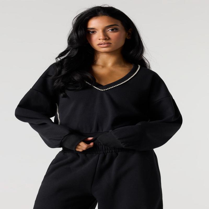 Rhinestone V-Neckline Fleece Cropped Sweatshirt
