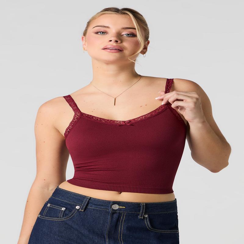 Camisole ctele sans couture  bonnets intgrs et bordure en dentelle