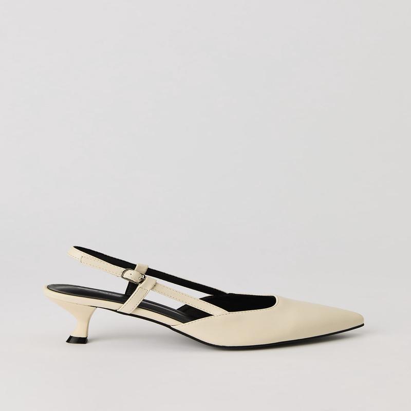 Chaussure  talon bottine, bride arrire et bout pointu