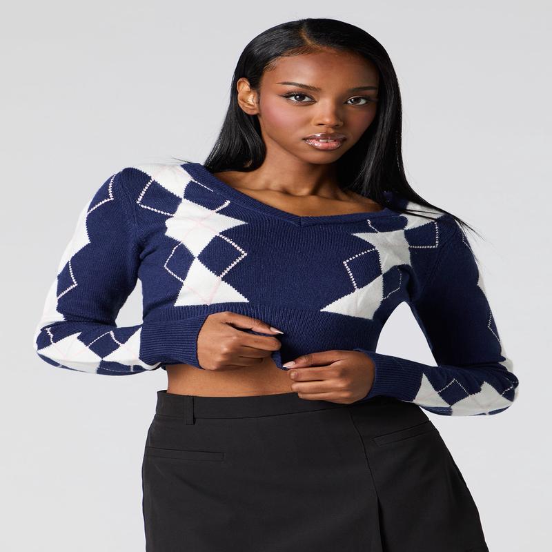 Cropped V-Neck Argyle Sweater
