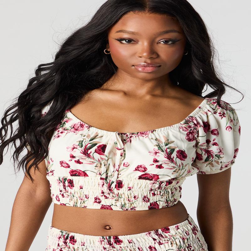 Haut court fleuri  manches bouffantes