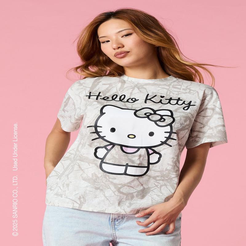 Hello Kitty Graphic Camo Boyfriend T-Shirt