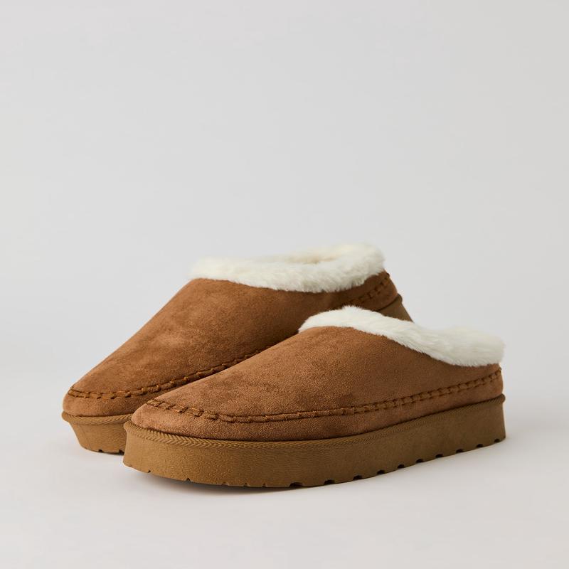 Bottillons  semelles plateforme avec revers en similifourrure