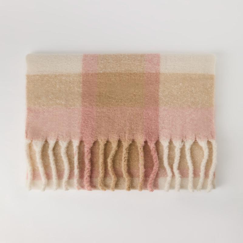 charpe en tissu boucl  carreaux