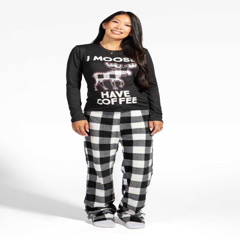 Womens Fammy Jammies Moosing Around Pajama Set