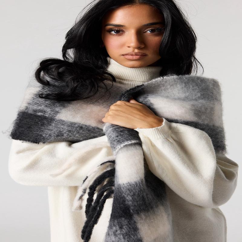 Boucl Knit Plaid Scarf