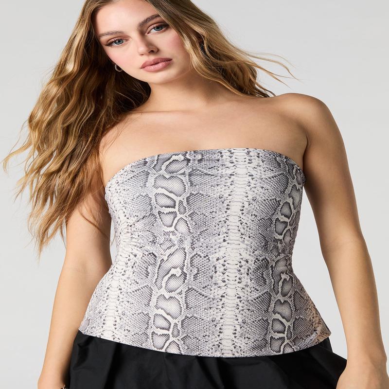 Contour Side Slit Tube Top