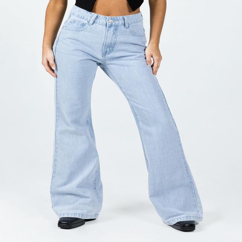 Cabarita Lounge Denim Jeans Light Wash