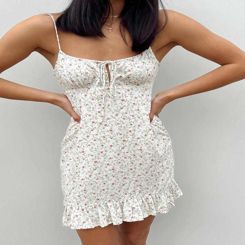 Motel Alaca Dress Pretty Petal Ivory