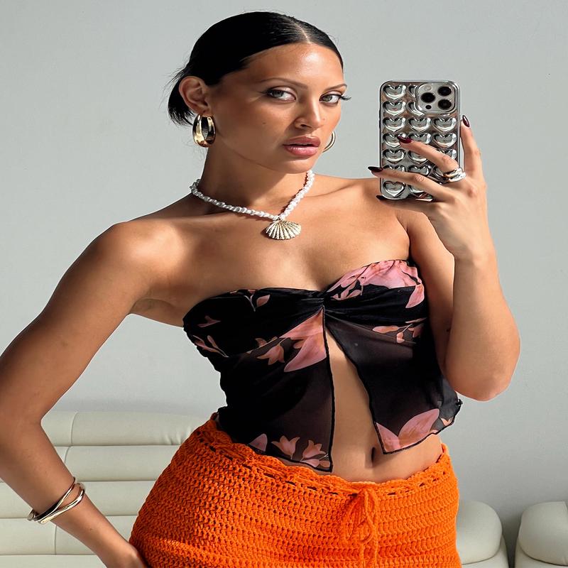 Mani Top Black Floral