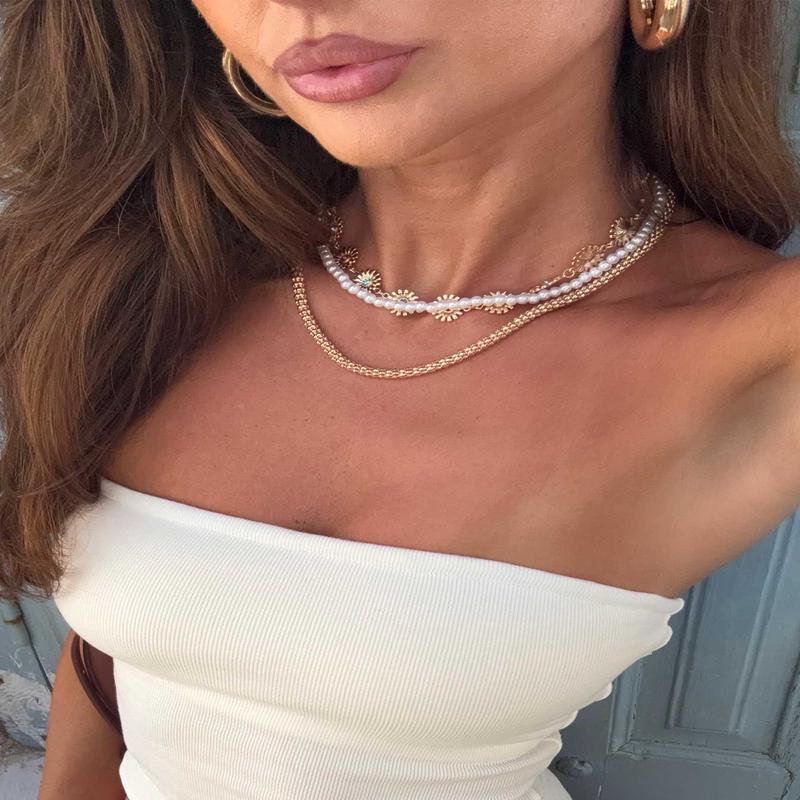 Keep Dreaming Layered Necklace Gold