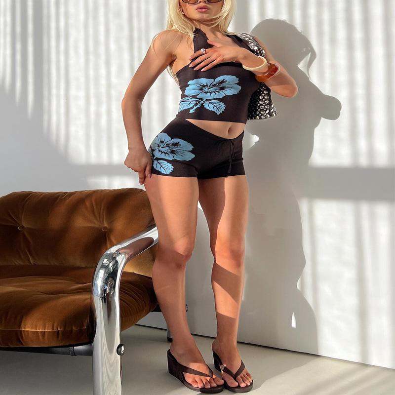 Surfer Girl Knit Shorts Brown / Blue