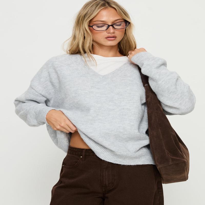 Stay The Night V Neck Knit Sweater Grey Marle
